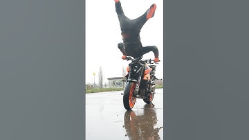 On a wet road grip matters even more and Avon Spirit ST tyre never lets me down🤘 #motorcycle #test