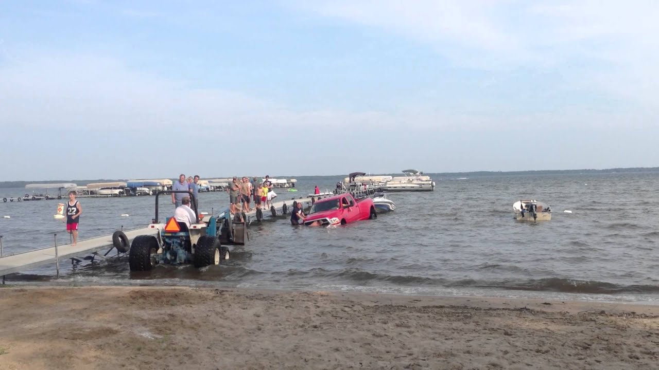 Brainerd, MInnesota Boat Launch Fail YouTube