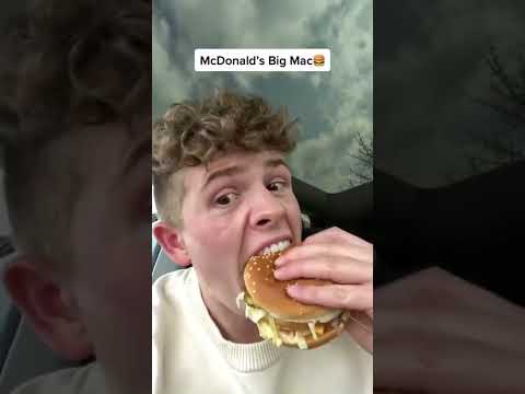 Eating And Rating Burgers From Different Fast Food Restaurants! Shorts Burger Food