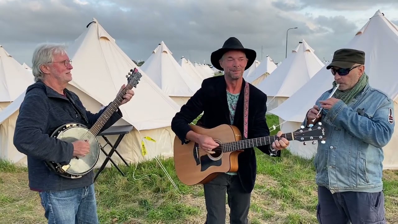 Roaring Maggie in summary 