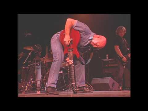 Ronnie Montrose performing Rock Candy with Jimmy DeGrasso and David Ellefson