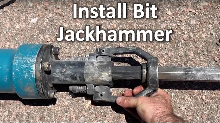 How To Install Bit On Jackhammer | Makita | The DIY Guide | Ep 237