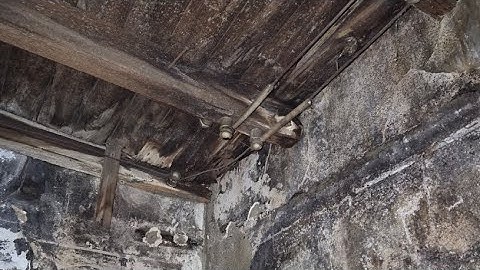 판도라의상자를열다 도심속 건물완파 (목조보강)