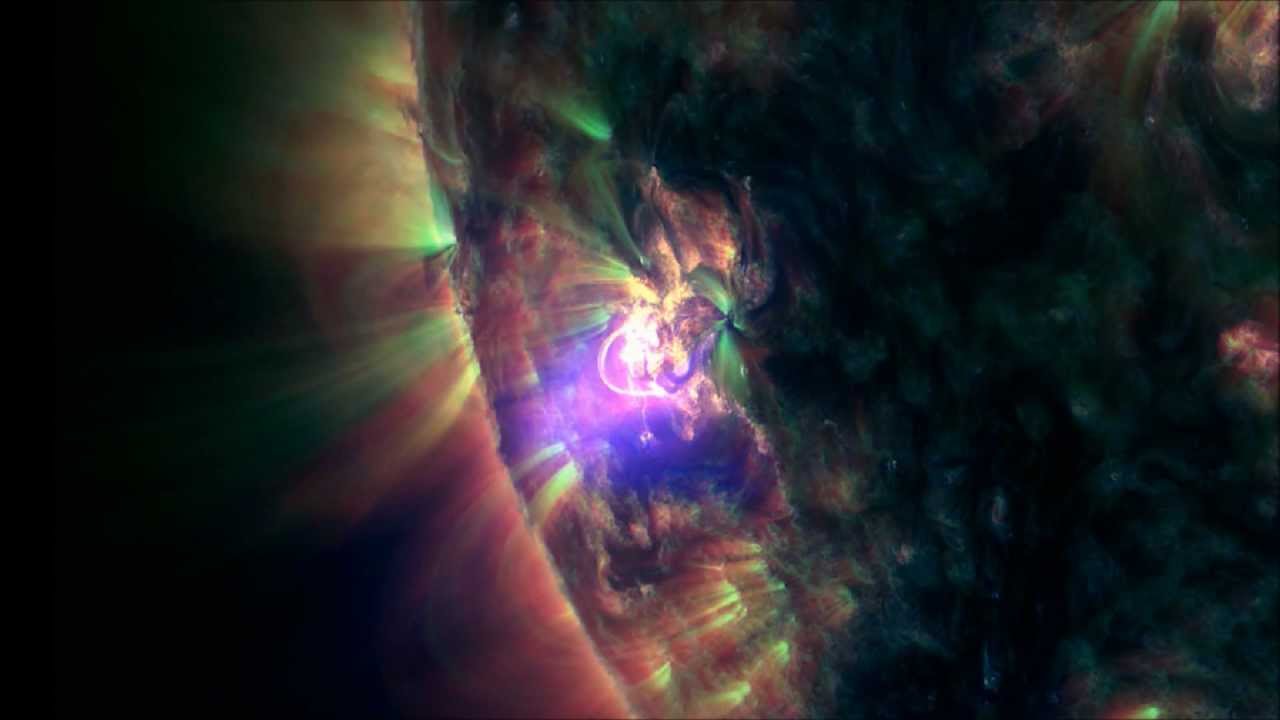 X-Class Flare & Magnetic Reconnection | October 23, 2012