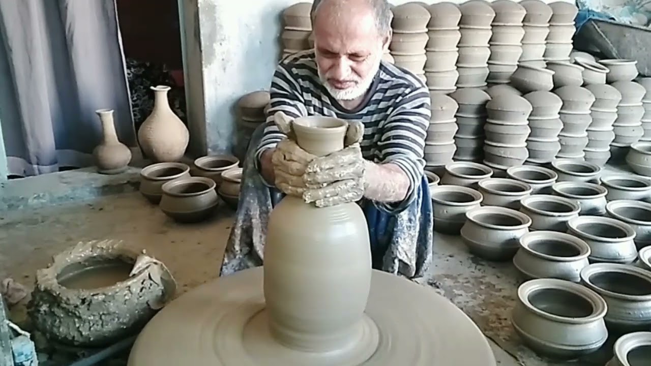 guldan//how to make simple vase with clay //make vase //how to decorate guldan //part1