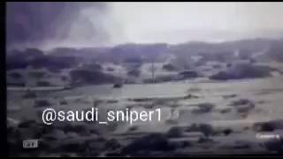 طيران التحالف يقصف مركبات حوثية محملة بالأسلحة في الحدود السعودية