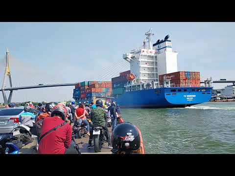 วีดีโอ: เสมียนบริการเรือเดินสมุทรทำเงินได้เท่าไหร่?