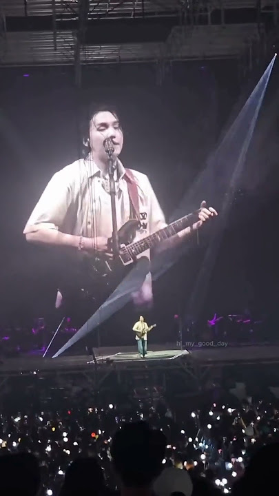 bts hyung line watching yoongi break down during 'snooze', hobi wasn't even moving! 😥😭#shorts #bts