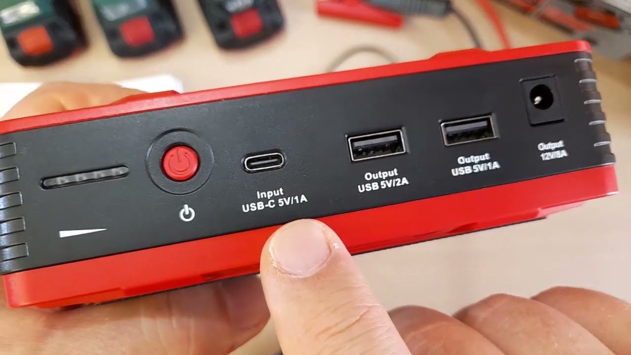 Da LIDL il suo MIGLIOR AVVIATORE AUTO & POWERBANK: sono 59,90 euro ben spesi oppure...