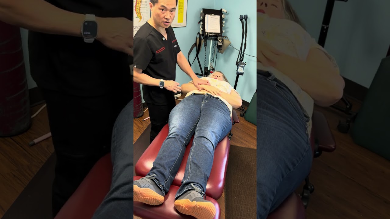 Хиропрактик из Хьюстона. Хьюстонский азиатский Динджер. Коррекция с помощью прикладной кинезиологии.