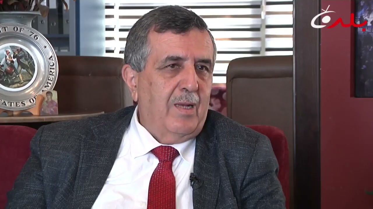 ﺍﻟﺤﺎﺿﺮ ﺍﻟﻐﺎﺋﺐ