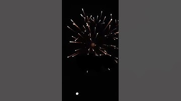 Amazing crossette firework shell