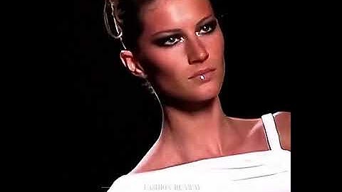 ÜBERMODEL: Gisele Bündchen