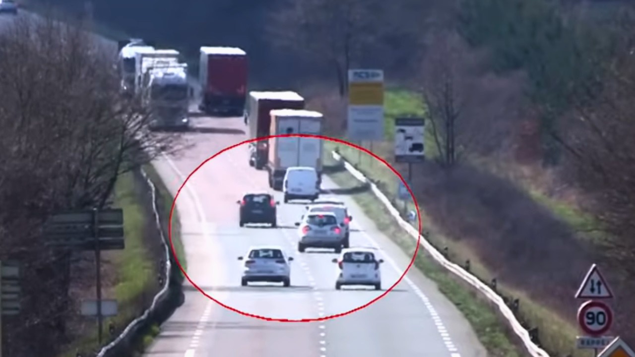 RN4: свободная дорога, проклятая дорога