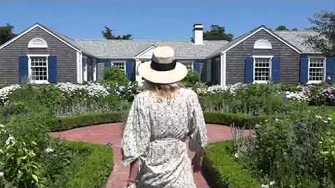 At Home on Nantucket with Gary McBournie