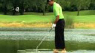 Tiger Woods 09 - Walk on Water