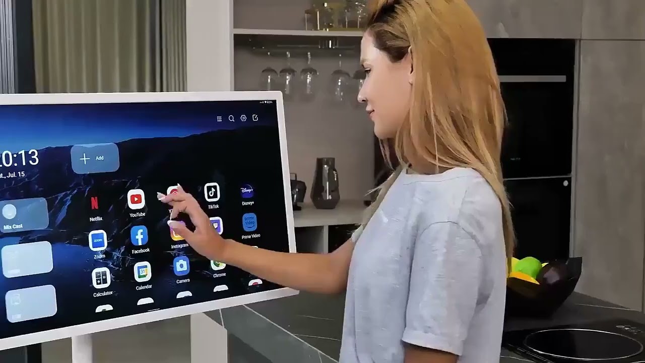 New 32 inch floor standing intelligent touch screen Android system/mobile TV/home/8