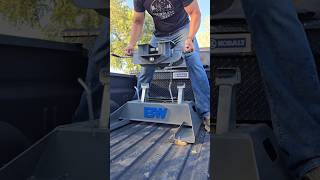 HOW TO: REMOVE B&W COMPANION 5TH WHEEL HITCH (ASMR)