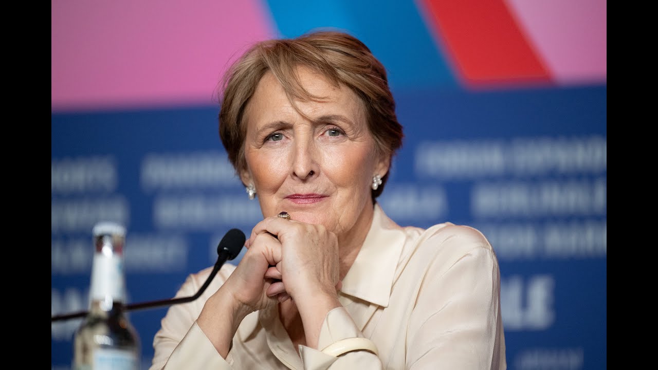 "Hot Milk" | Press Conference Livestream | Berlinale 2025