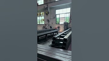 Robot Track Installation Welding and Material Display#tracksystem #track #industrialrobots #robot