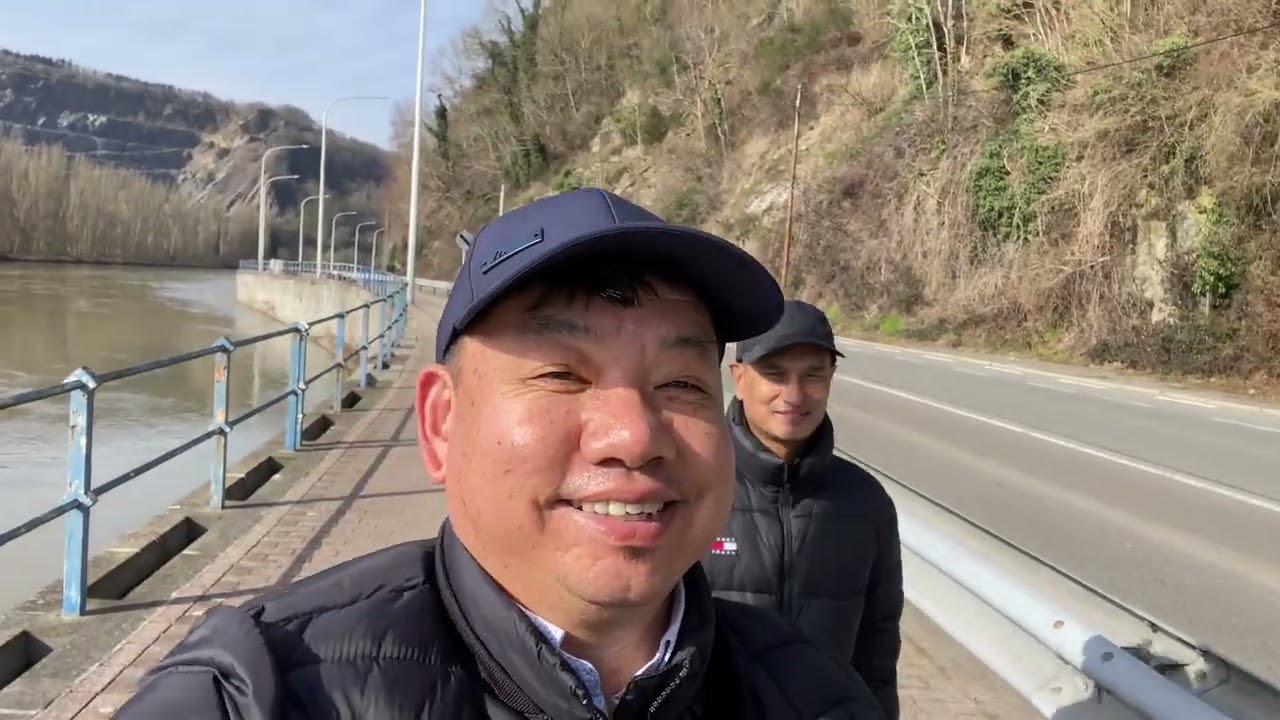 नेपालबाट आउनुभएकी मधुभाणिनी गुरुमाँ सँग (Dhamma Group ASBl profondeville) मा भेटघाट भ्रमण