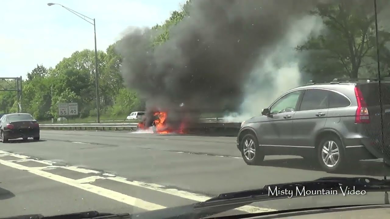 Car Fire on LIE WB Just before Exit 56 5/18/22