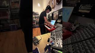Sesh #electronicmusic #noise #experimental #arturia #synthesizer #viral #electronic #midi #fyp