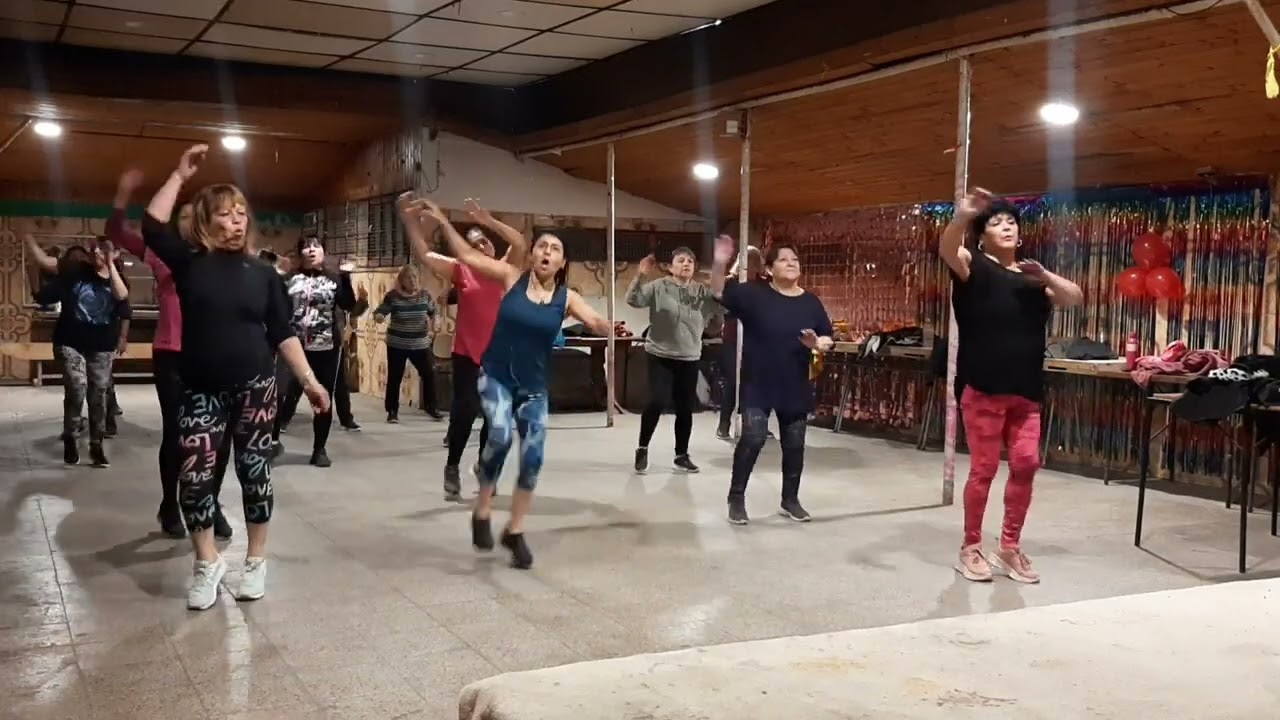 Baile entretenido 13Lunes 22 de  julio 2024  profesora Angela Sierra club los 120 lo Espejo