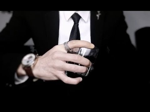 Video [ TikTok Trung Quốc ] Những Soái Ca Tổng Tài mặc Vest... - youtube
