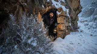 Trapped in a Deadly Blizzard | I Built a Shelter From Nothing