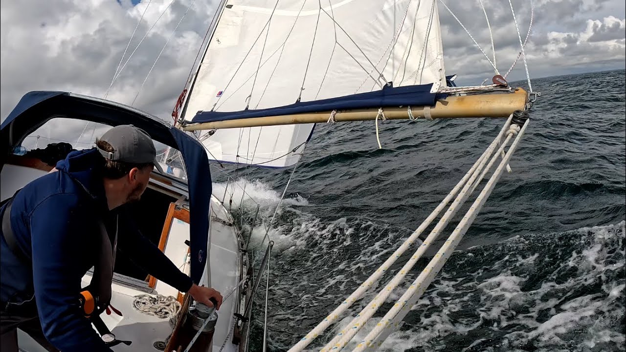 Крепости викингов, ОГРОМНЫЙ мост и спасательный жилет спасают мою команду | Плавание в Швецию и К...