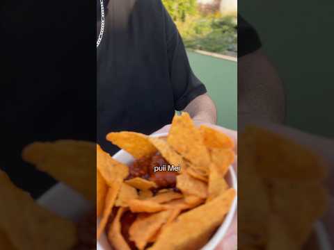 Peste tot văd Doritos loaded