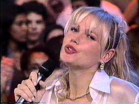 Xuxa cantando "Esto de Quererte" - Planeta Xuxa 30/8/1997 - YouTube