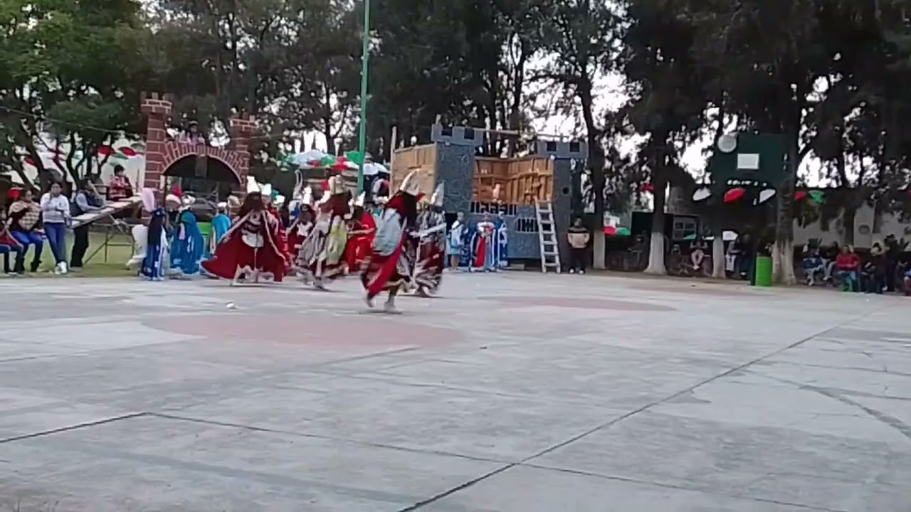 12 Pares de Francia, Moros, Parroquia de San Juan Bautista, Vírgen de Guadalupe 