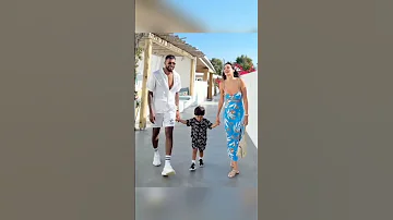 #shorts Cricketer Hardik Pandya With Wife Natasha Dress Combination 🎊