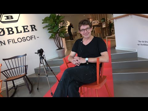 Video: Polstrede Møbler 
