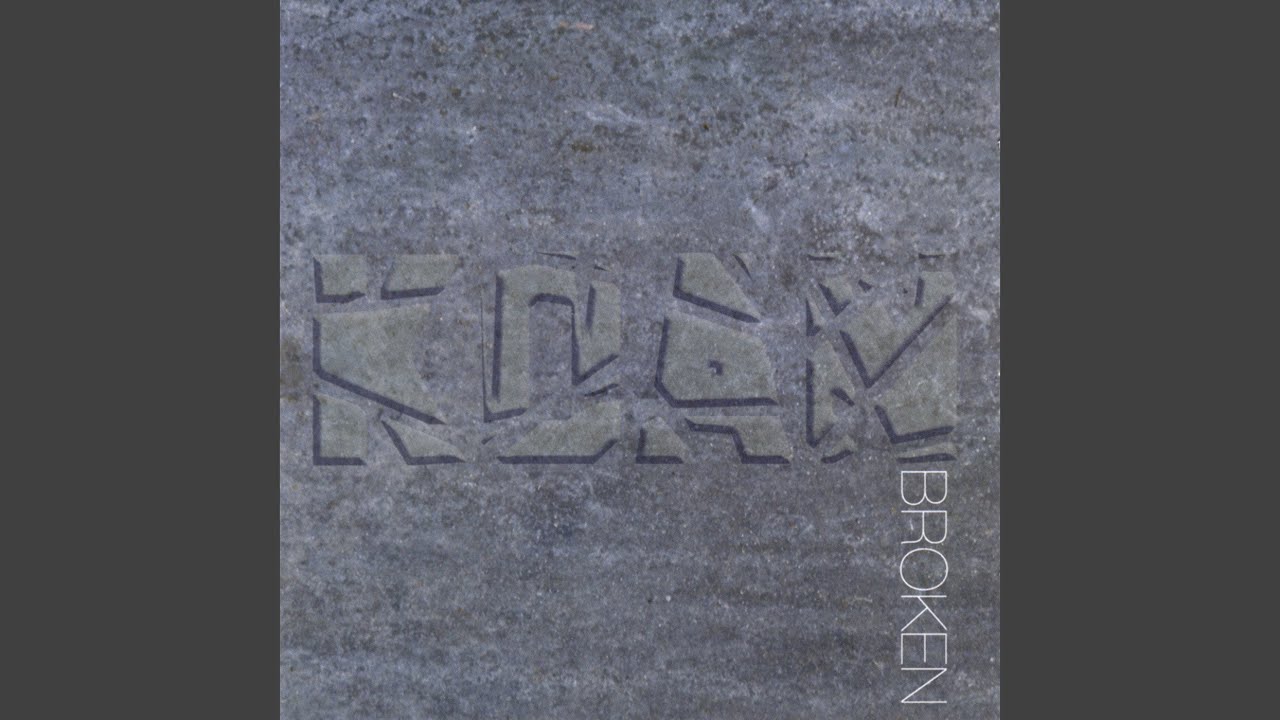 Guarda Between Us su YouTube Guarda Between Us su YouTube