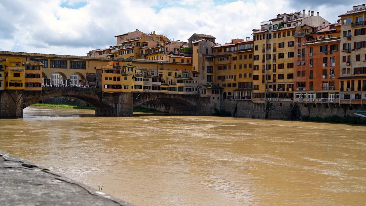 STOCK FOOTAGE - Florence River,  Ponte Vecchio [FREE USE]