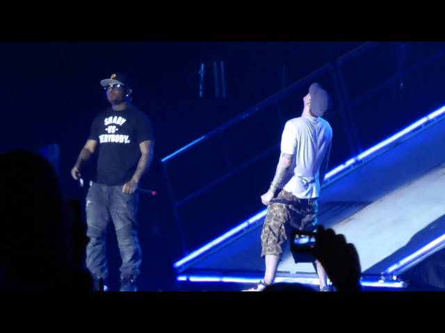 [7/14] Eminem - Lighters - live at Pukkelpop 2013 class=