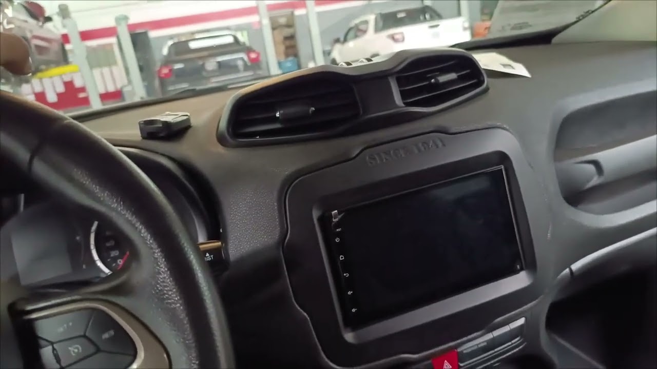 instalação multimidia na Jeep Renegad 2017.