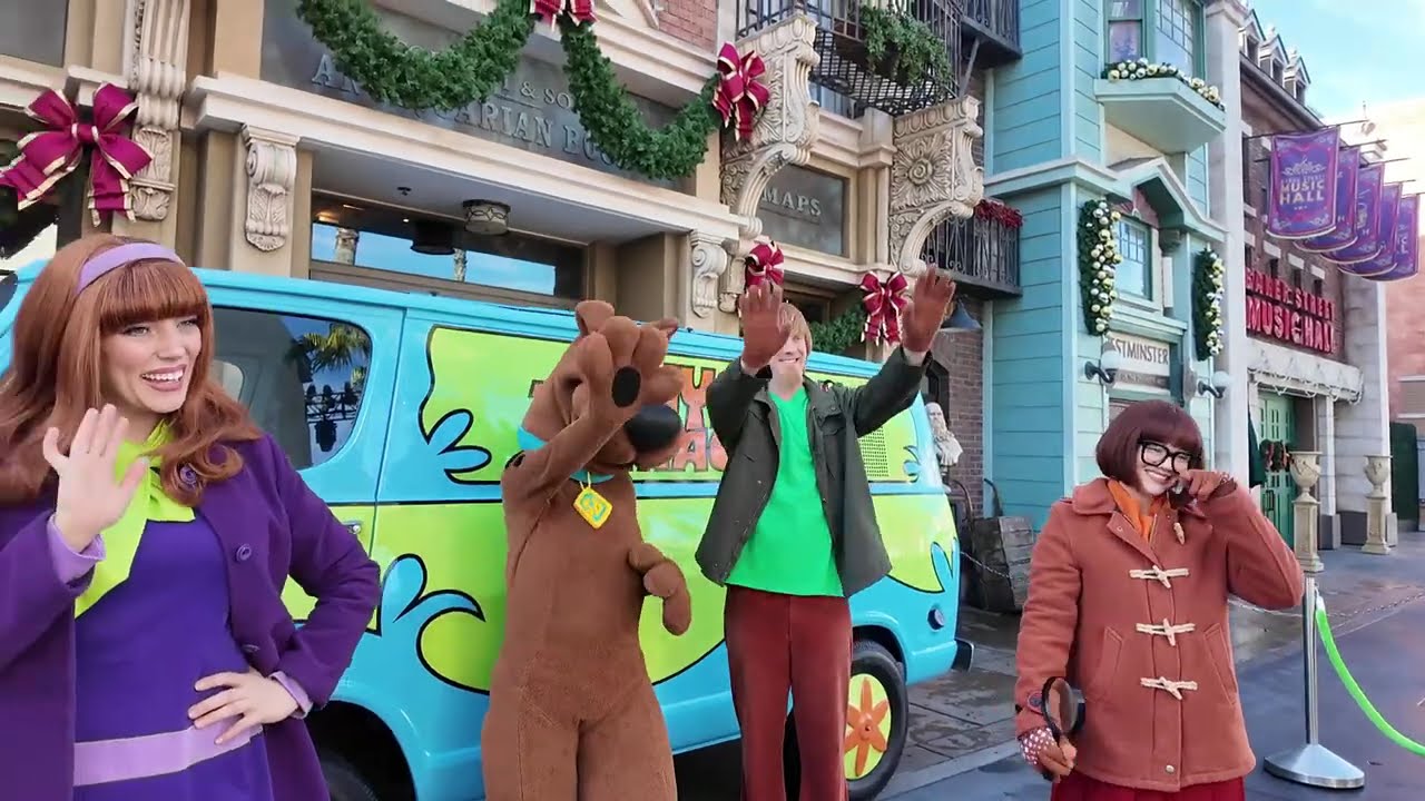 Universal Studios Hollywood  Rides, Shows, Characters  What to know before you go  FULL TOUR 2026