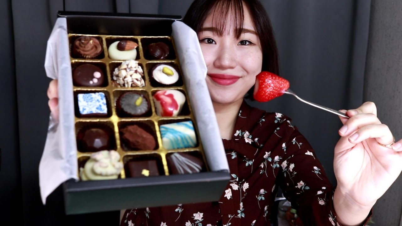 [같이먹는 상황극] 나랑 초콜릿딸기파티 할래?