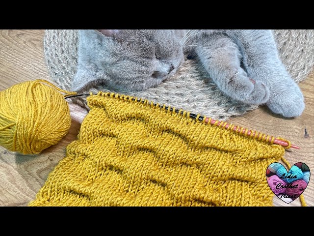 Fil à tricoter Velvet B012 - jaune pour le tricot et le crochet