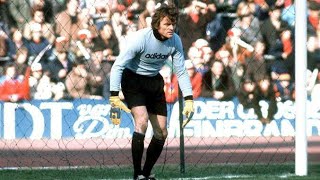 Sepp Maier [Best Saves]