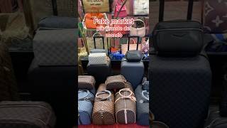 Mercato del falso più grande al mondo
