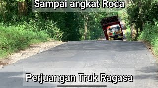 Truk Ragasa Muatan tebu 11 ton lebih hampir tumpah di tanjakan miring