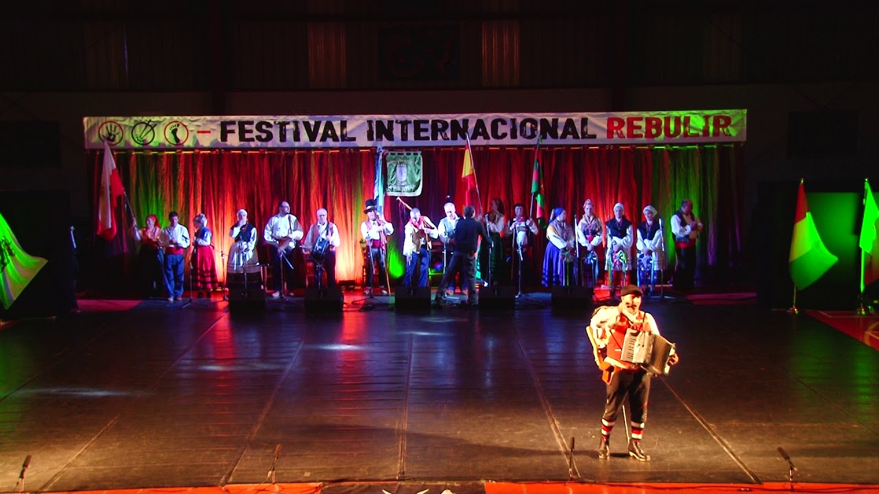 Ce Orquestra Pantasma (presentación do grupo de Virgen de las Nieves de Tanos) typical male