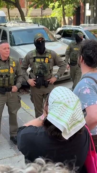 ICE Agents Patrol Downtown Chicago Amid Trump’s Immigration Crackdown | 10 News