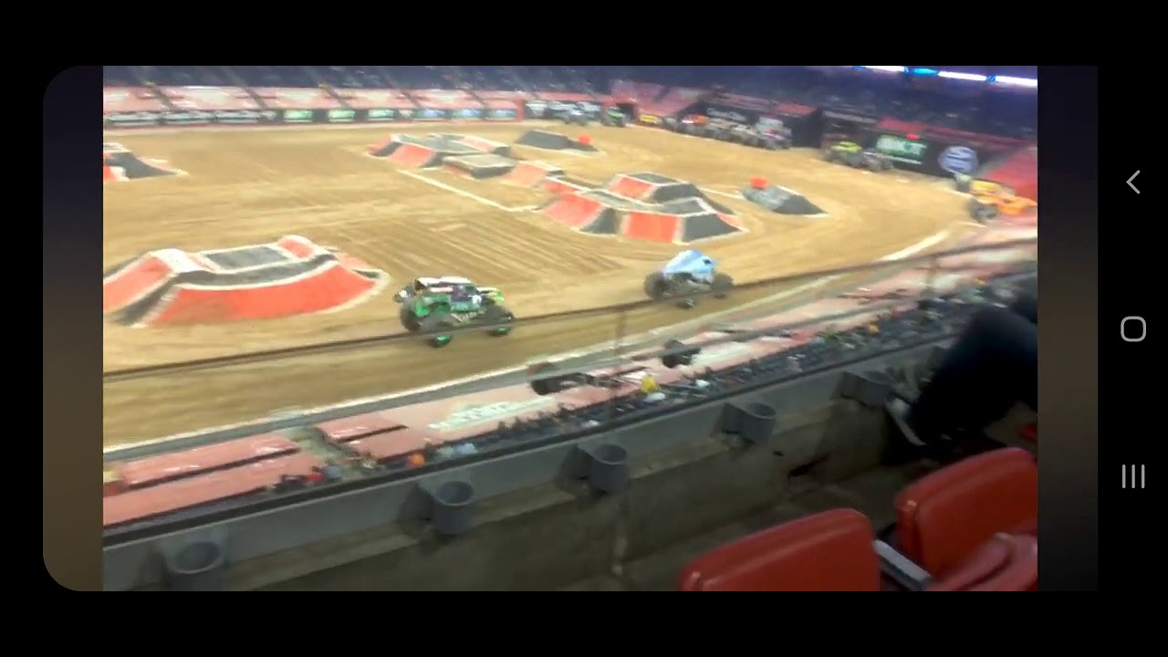 Monster Jam 2021 Houston Show 1 Racing 1/30/21 - YouTube
