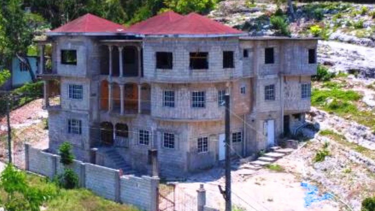 Enormous Unfinished 10 Bedroom 10 Bathroom House for sale in Adelphi